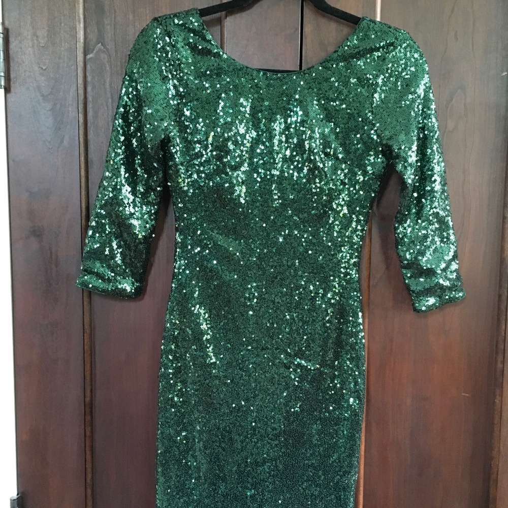 Lulu's Green Sequin Mini Dress - Picture 2 of 7